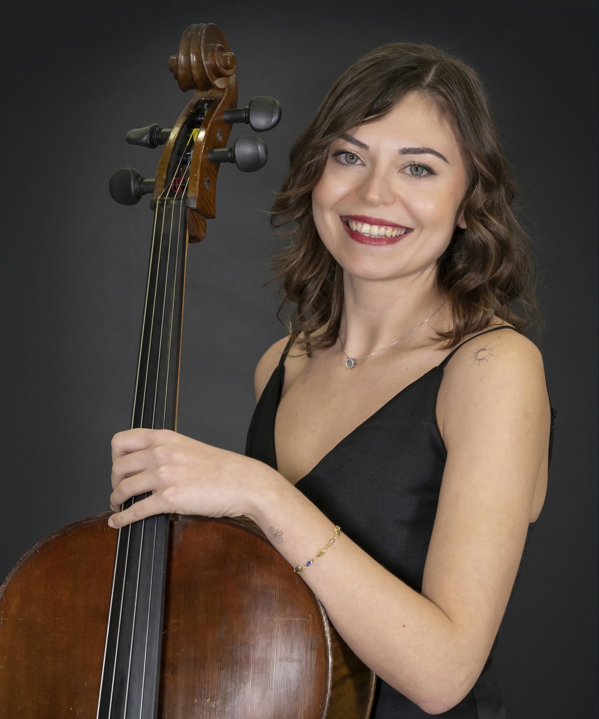  ECE ŞENSİN YILDIRAN