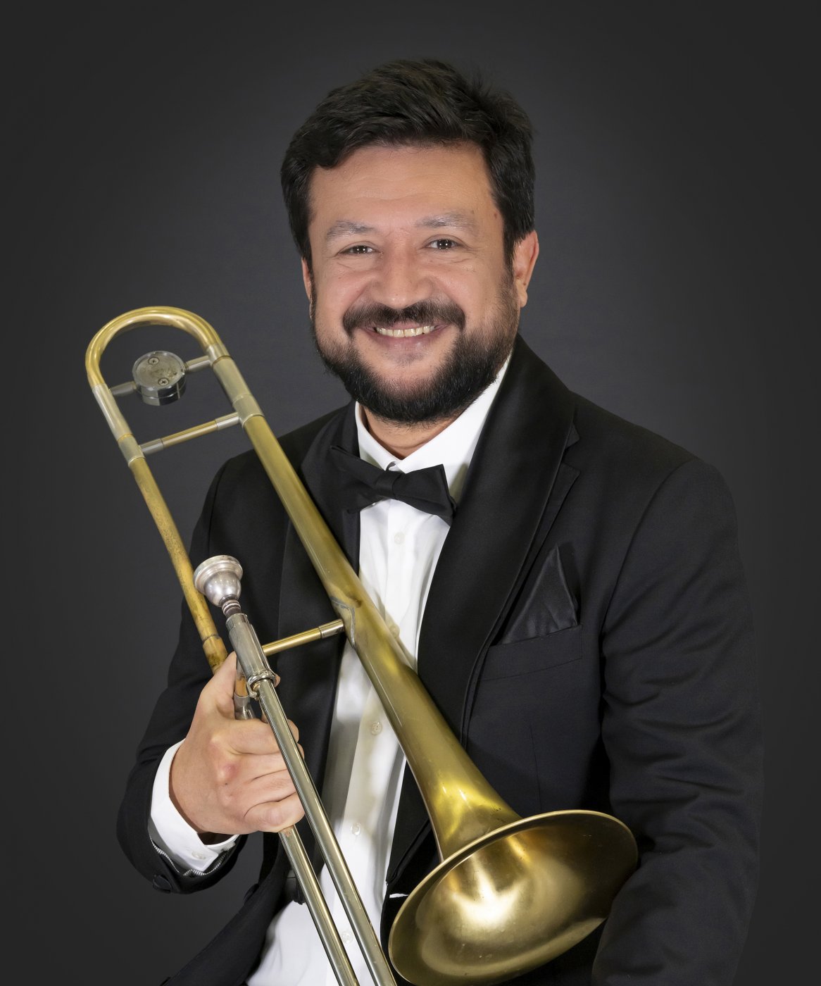  EGEMEN KERPİÇÇİLER